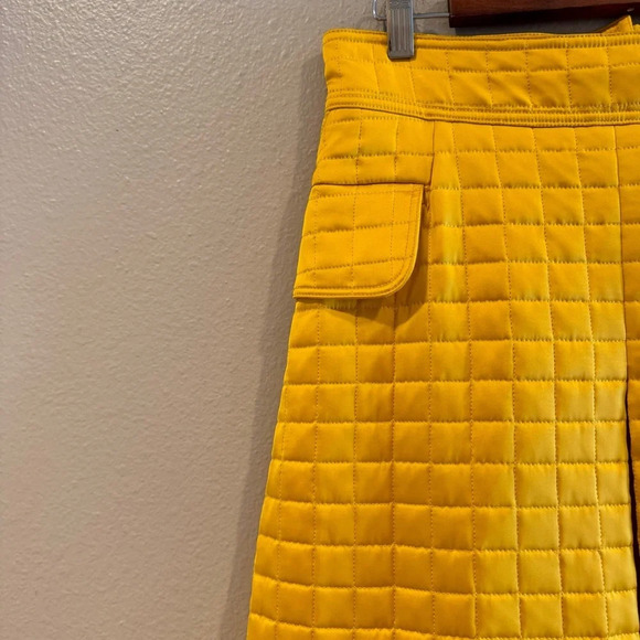 MOSCHINO Couture Yellow Pleated Quilted skirt Size 6 made in‎ Italy Authentic - Picture 5 of 16